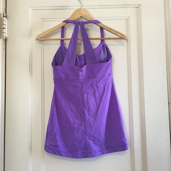 Lululemon Scoop Me Up tank - Picture 5 of 7